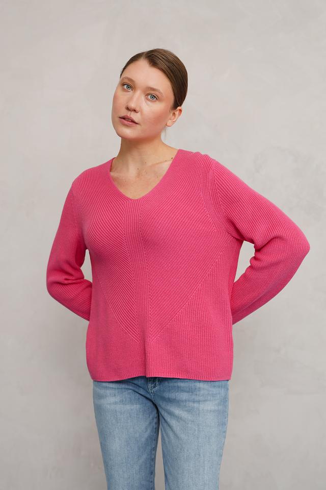 Пуловер Tom Tailor малиновый с V-образным вырезом