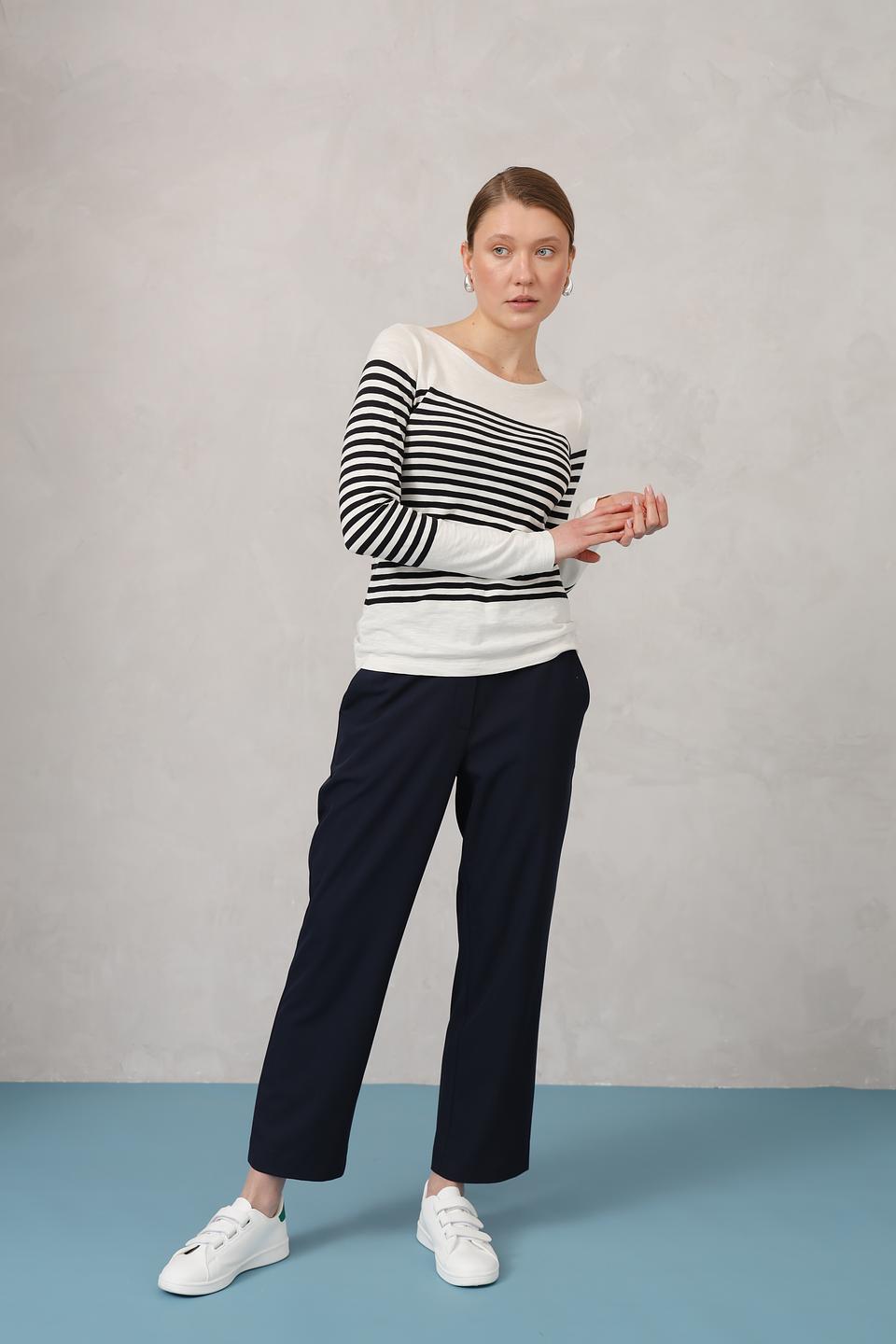 Брюки классические Rich and Royal темно-синие