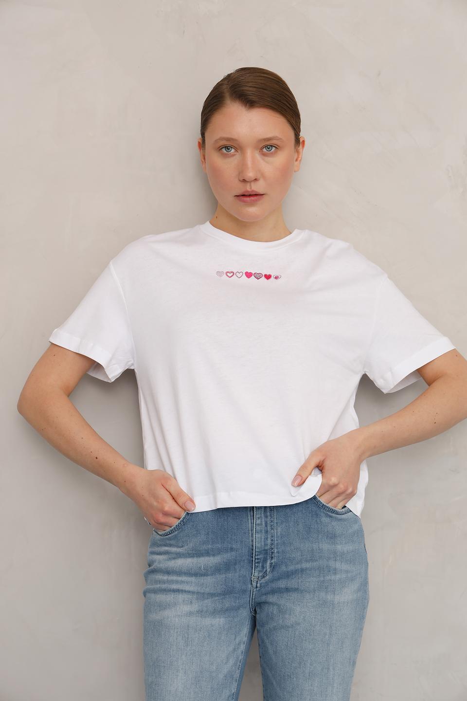 Футболка Rich and Royal с сердцами