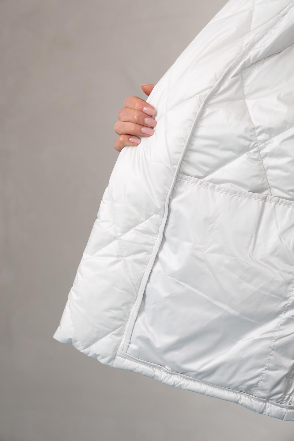 Жилет Monari стеганый белый