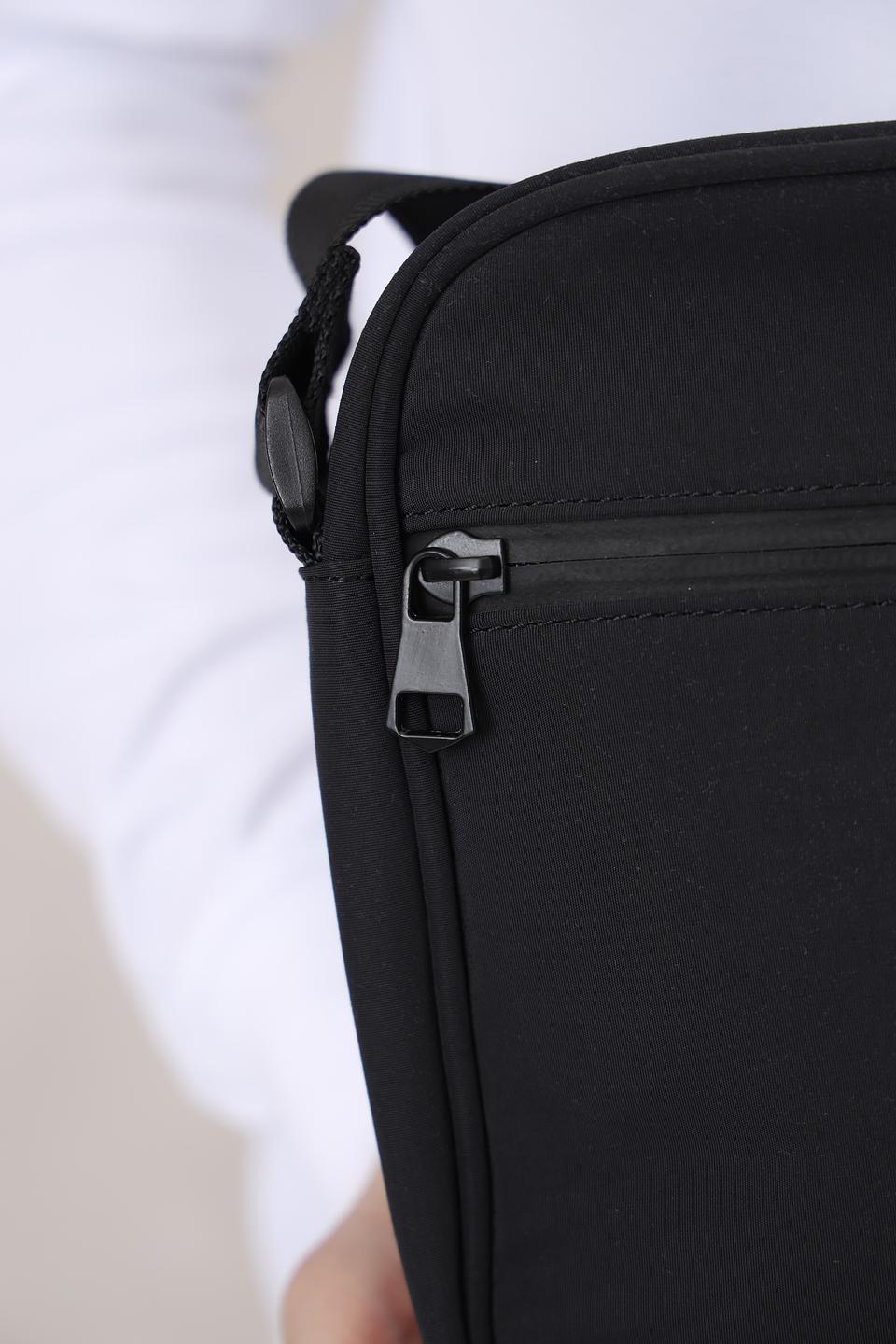 Сумка Lerros чёрная через плечо