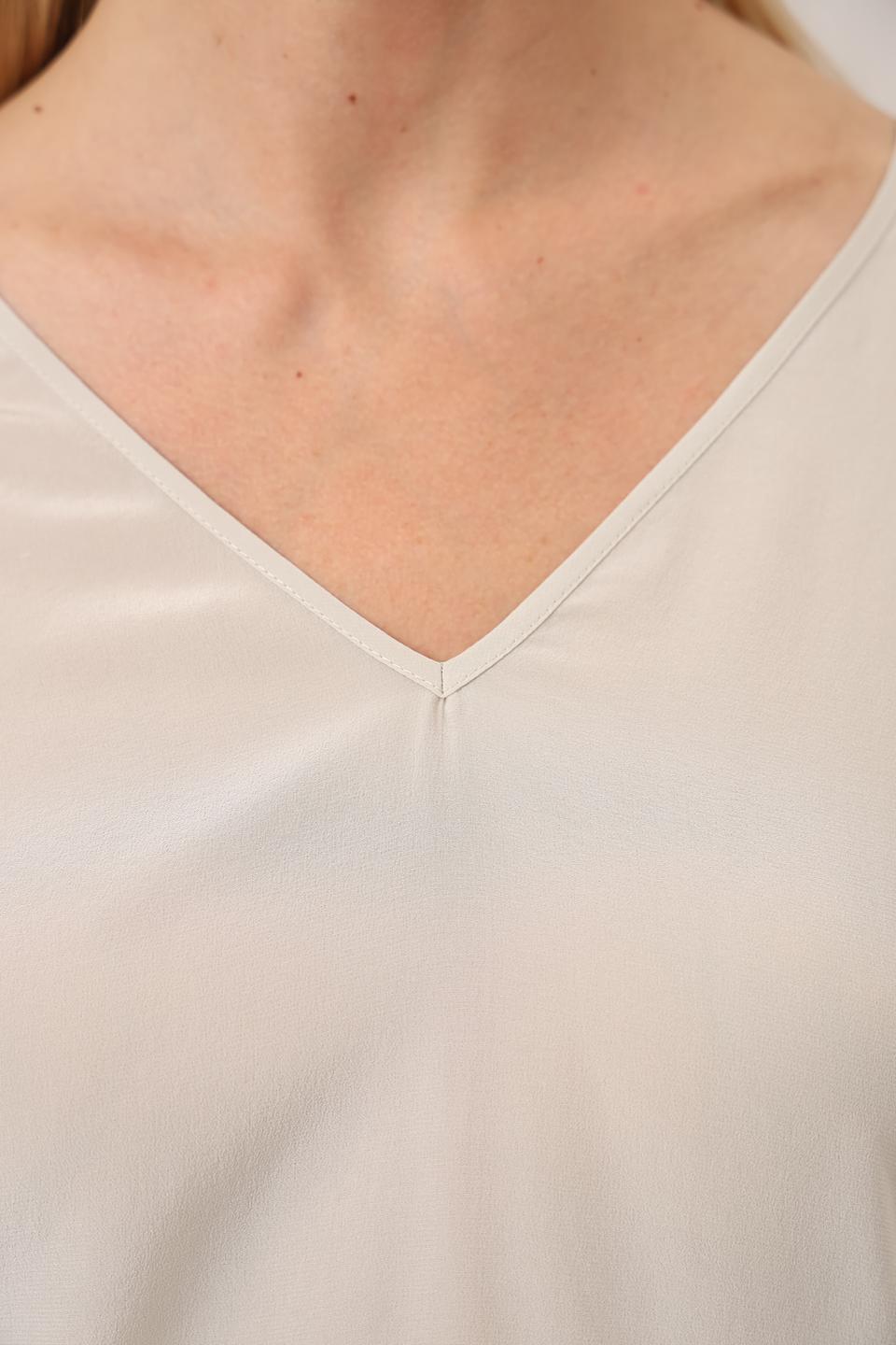 Блуза Sportalm бежевая с V-образным вырезом