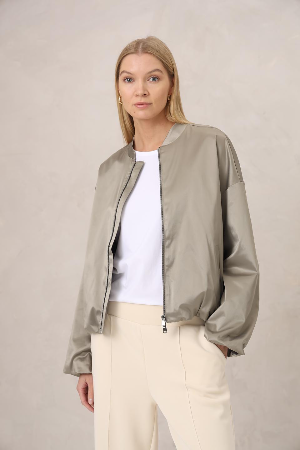 Ветровка Lecomte оверсайз хаки