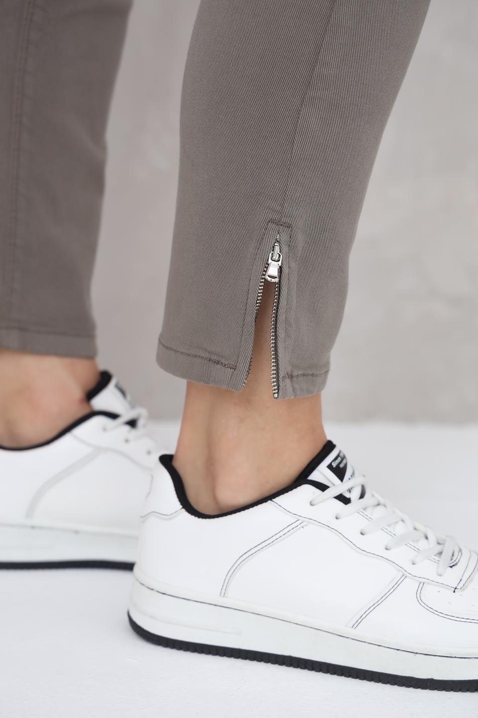 Джинсы Gardeur хаки