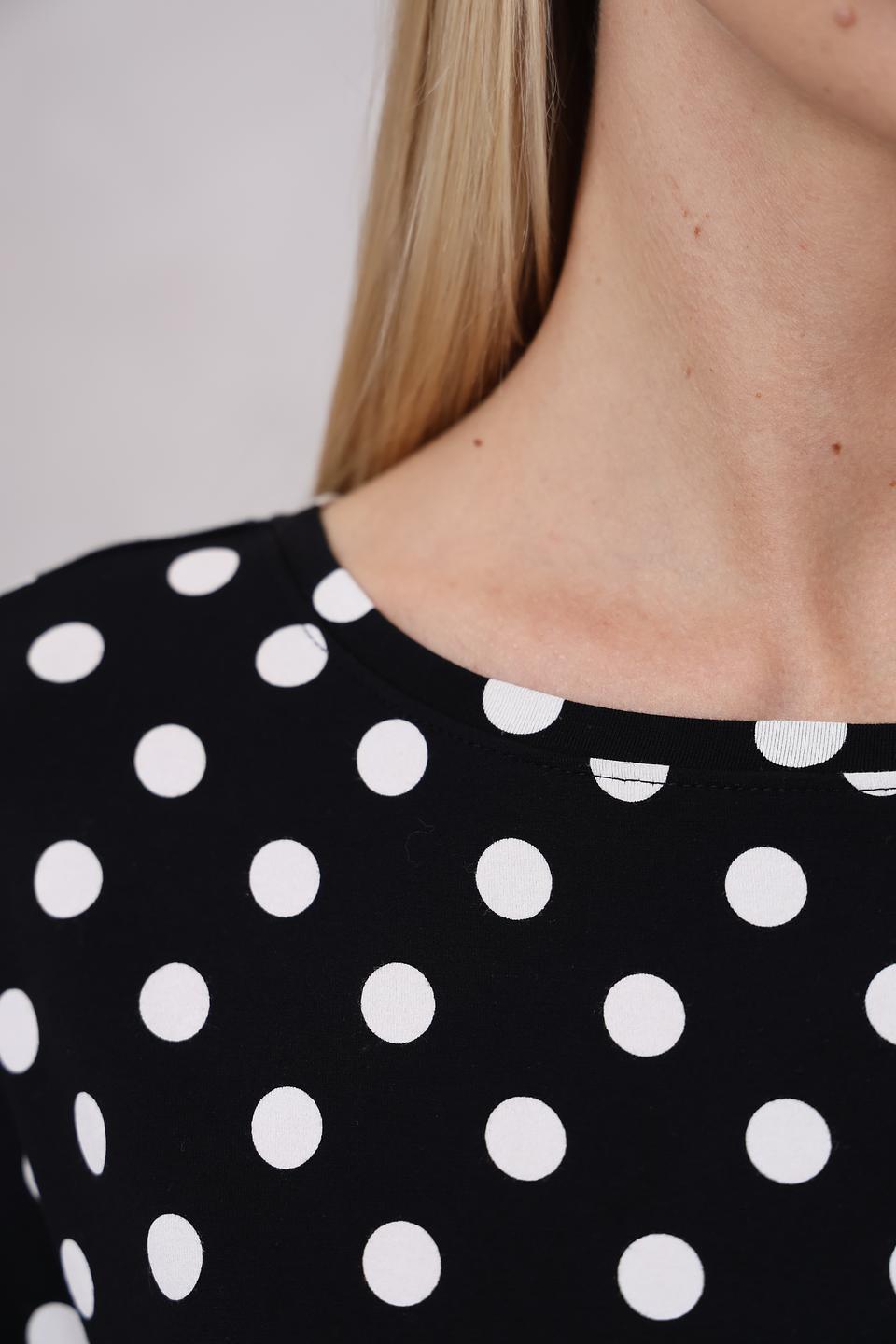 Лонгслив Monari в горошек чёрный