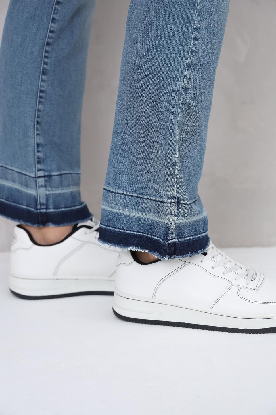 Джинсы Lecomte с необработанным краем голубые