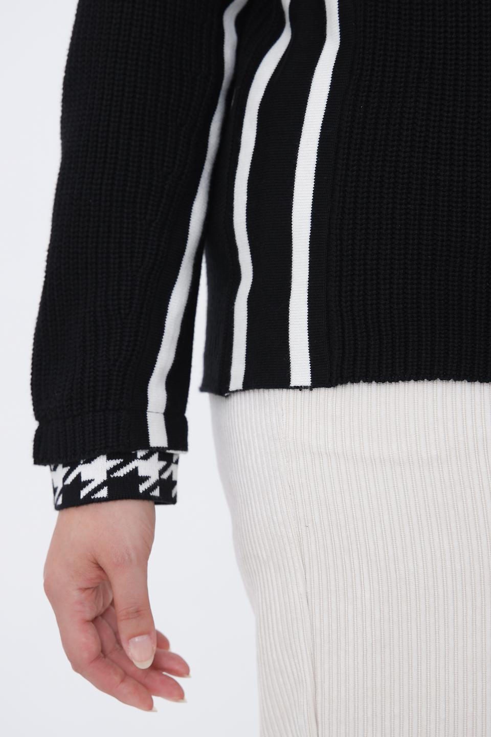 Пуловер Lebek с полосками