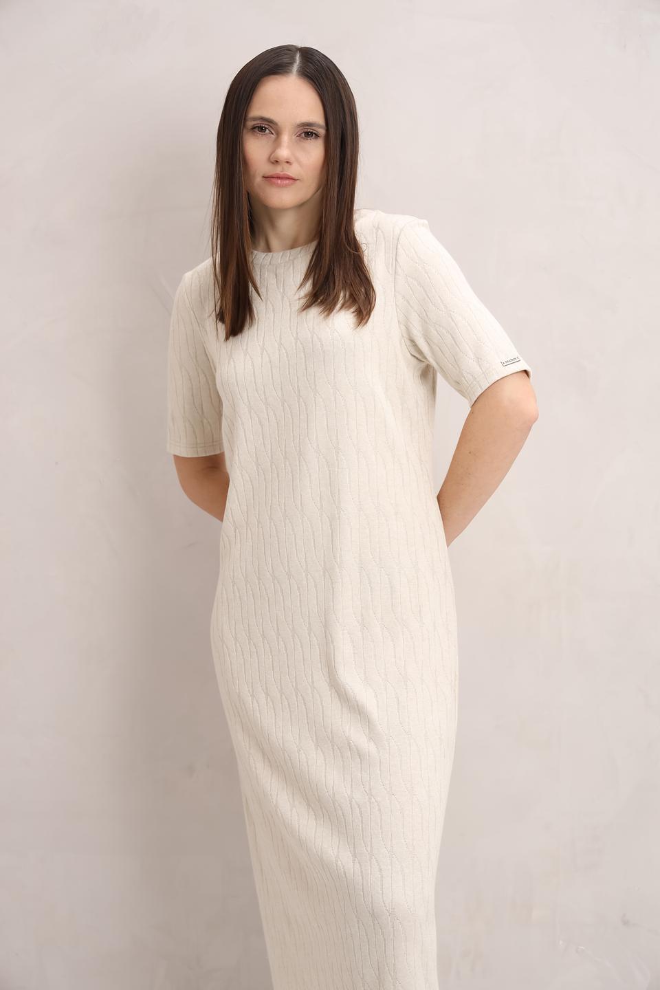 Платье Beatris бежевое с текстурой