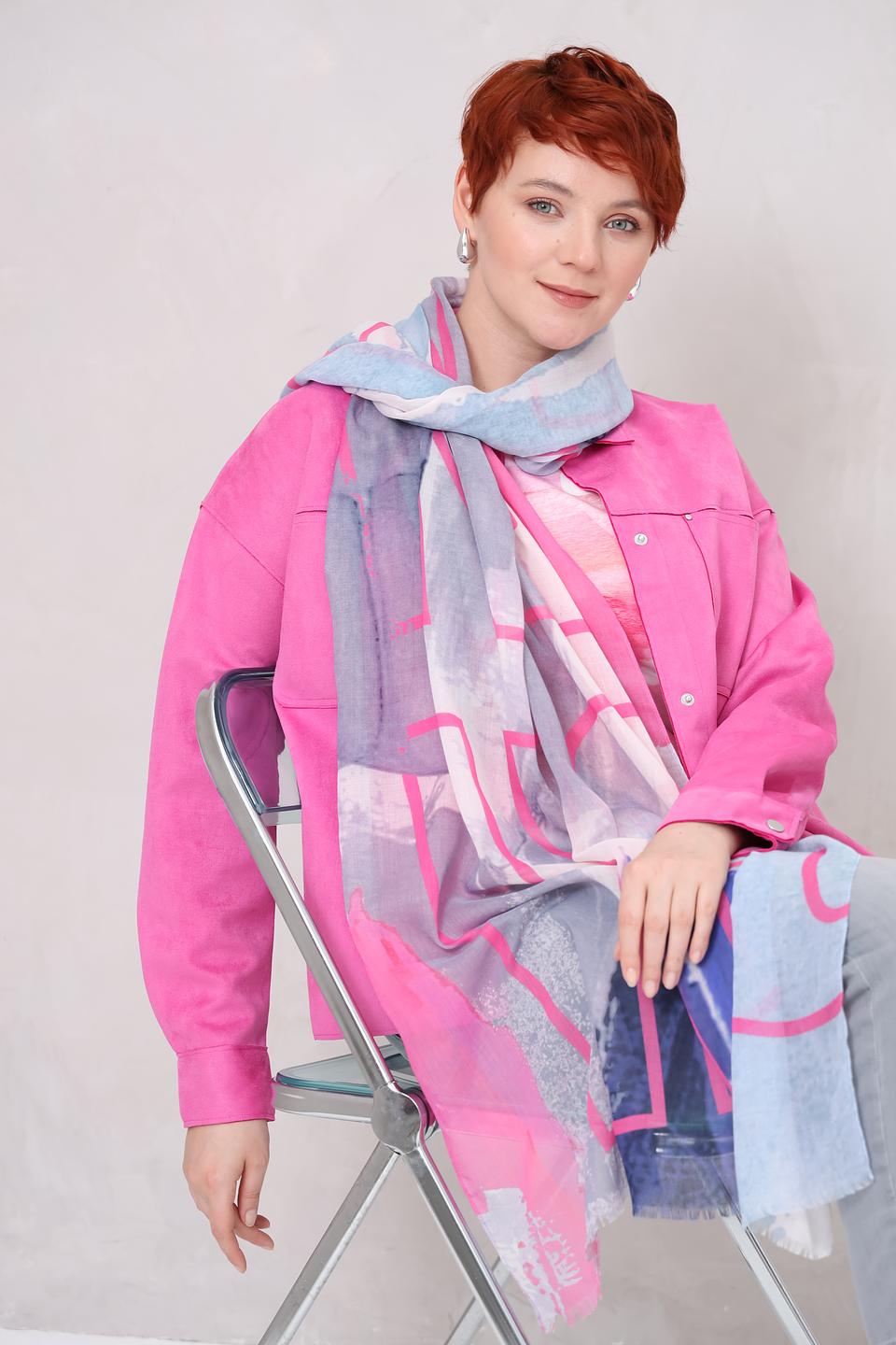 Платок Lecomte с абстрактным рисунком