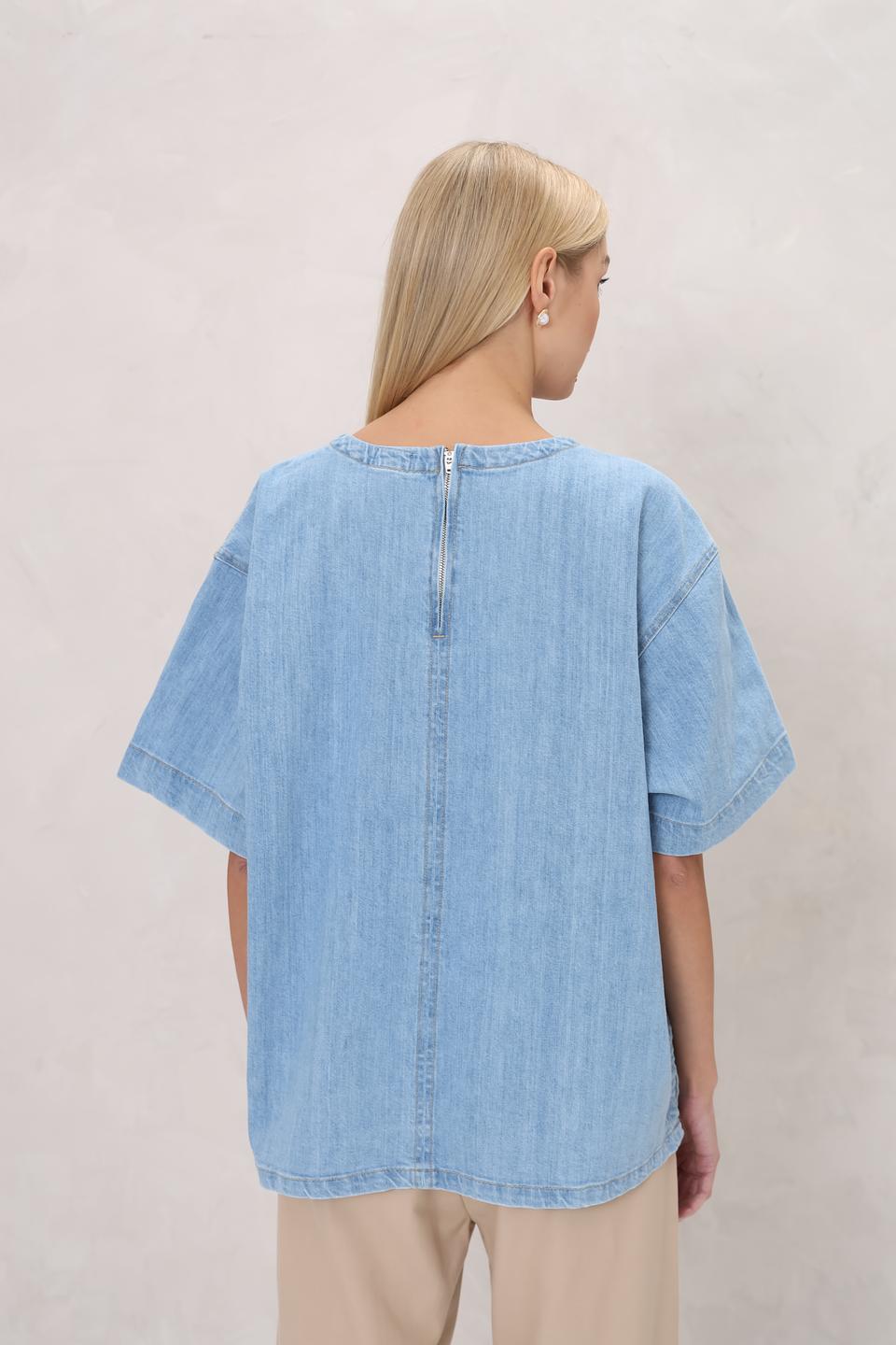 Блуза UNQ джинсовая голубая