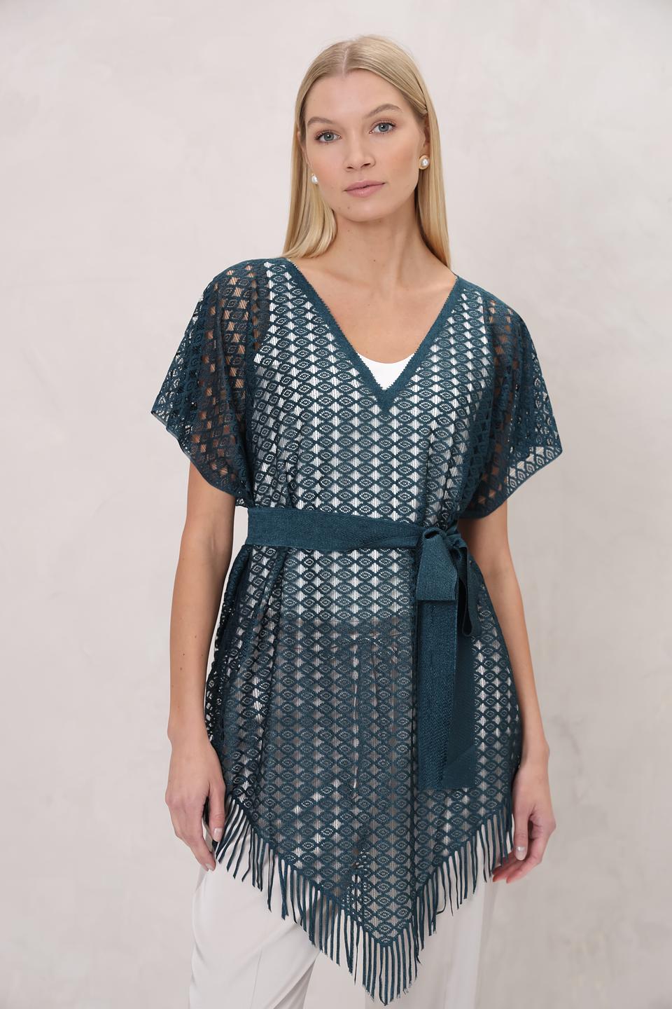 Блуза Beatris с вышивкой изумрудная