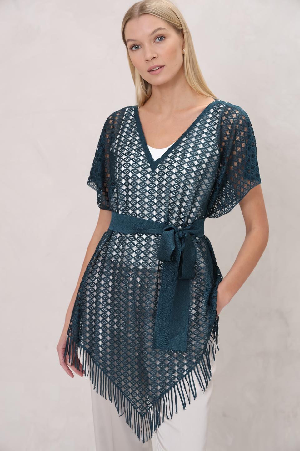 Блуза Beatris с вышивкой изумрудная