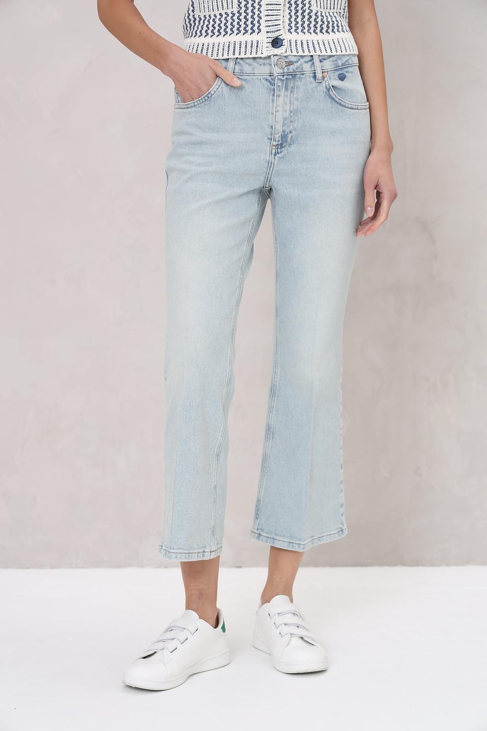 Джинсы Oui клеш светло-голубые