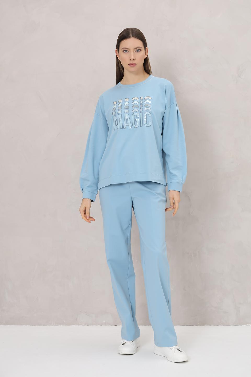 Пуловер Lecomte с надписью MAGIC голубой