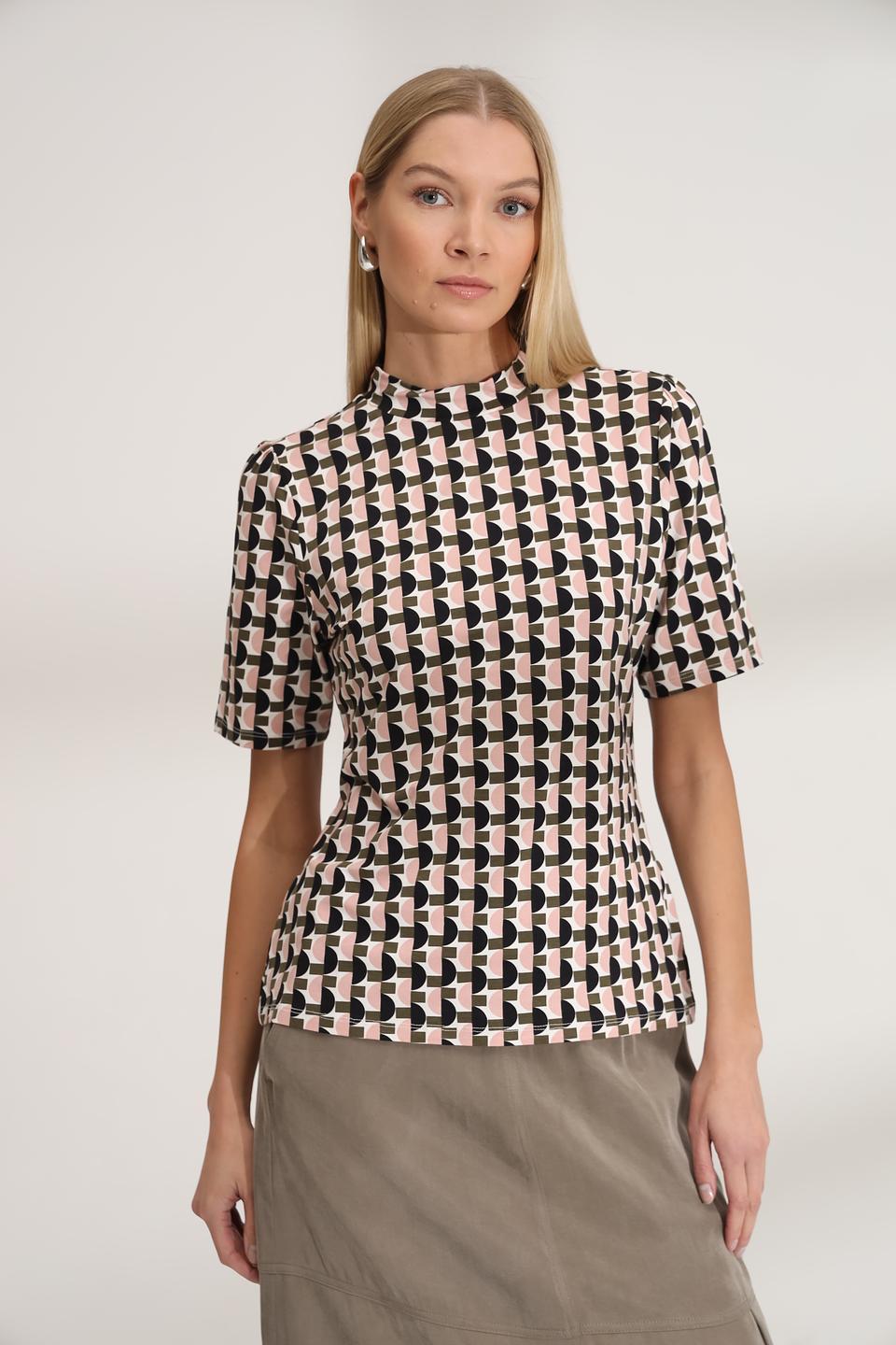 Блуза More and More с геометрическим принтом