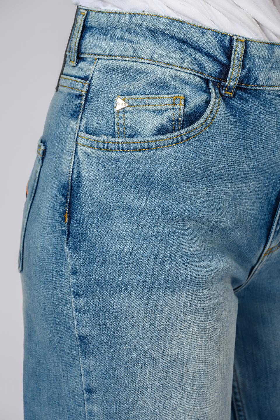 Джинсы Ice Play с вышивкой