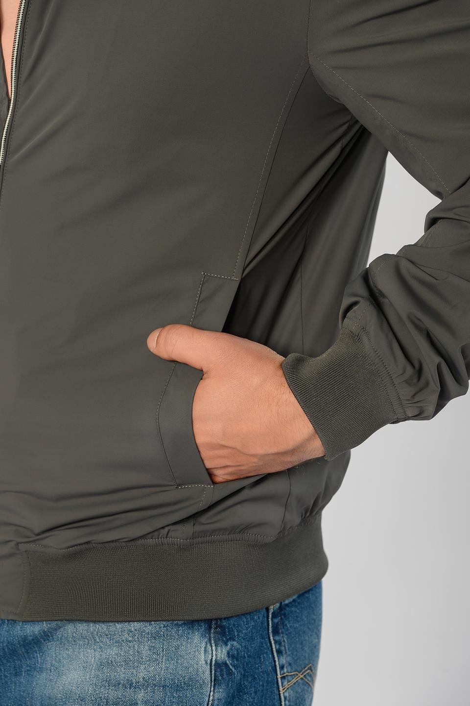 Ветровка Guess хаки