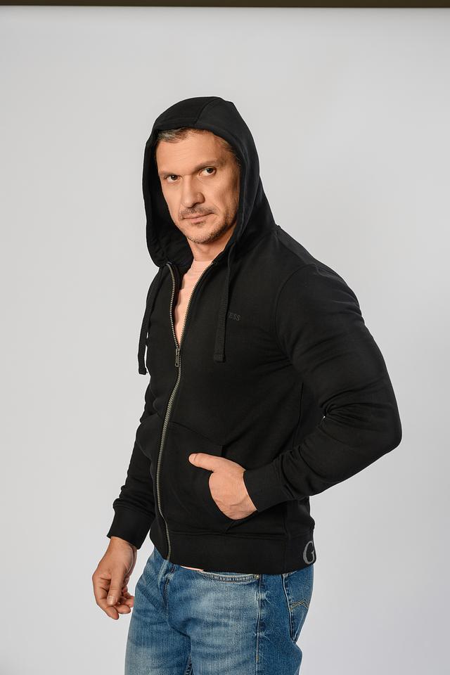 Толстовка Guess на молнии чёрная