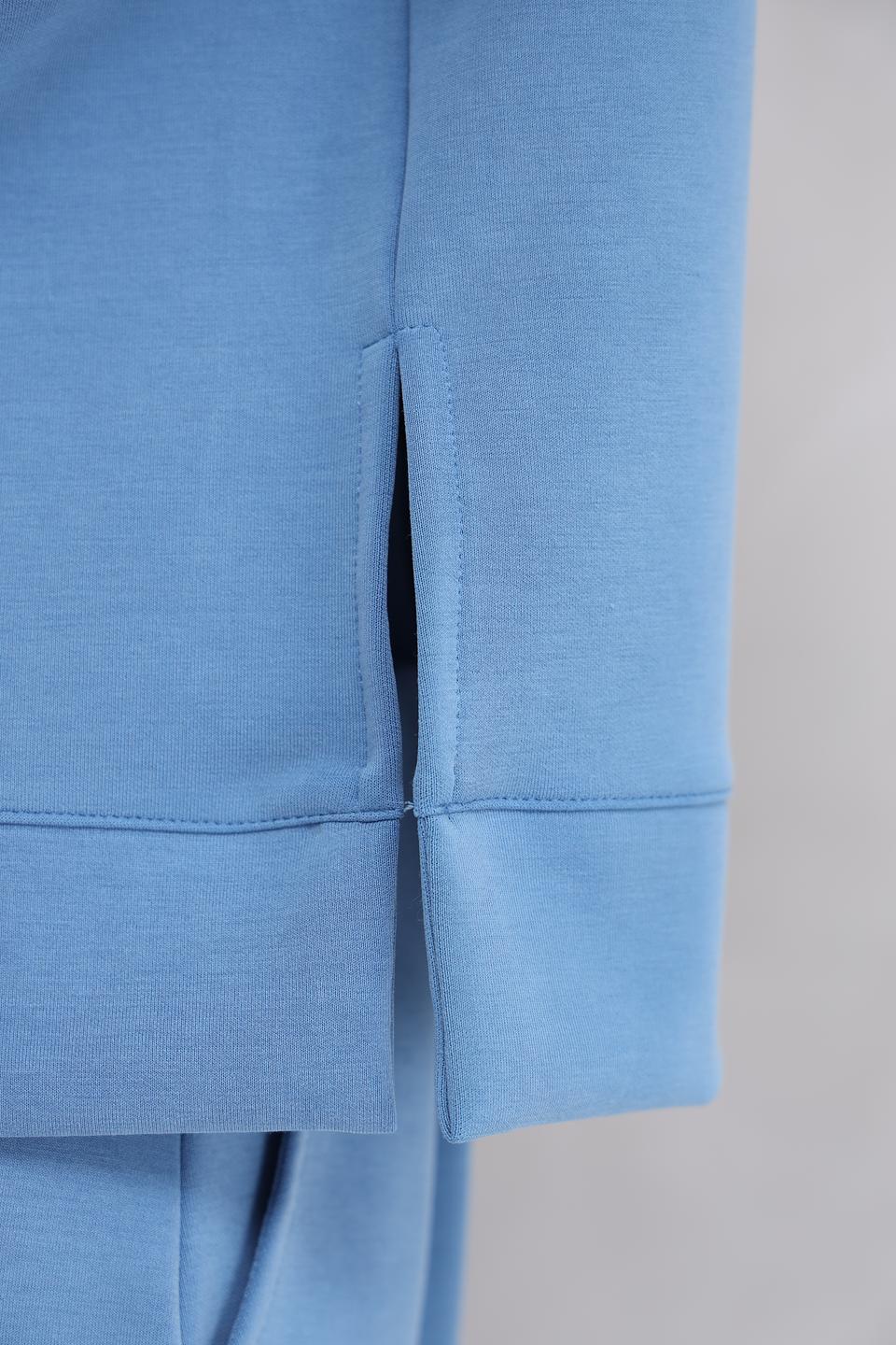 Пуловер Rich and Royal голубой