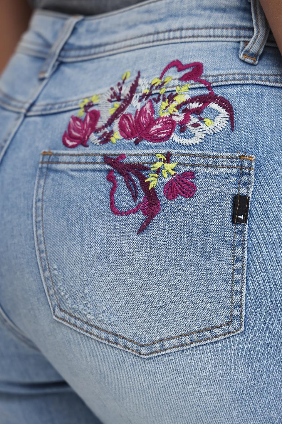 Джинсы Taifun с вышивкой голубые