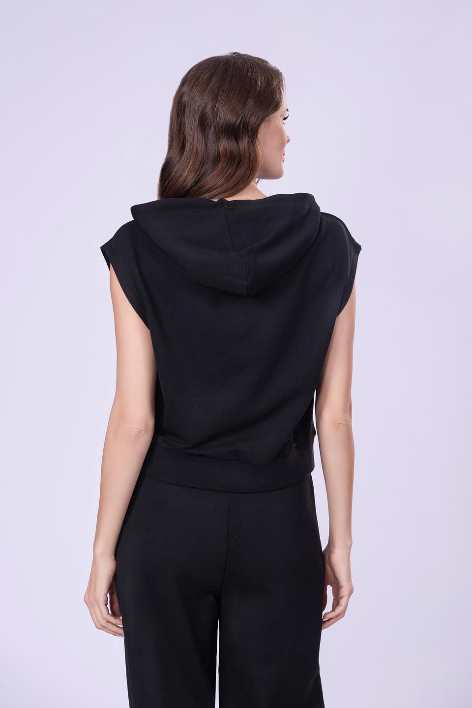 Жилет Gaudi женский черный с капюшоном