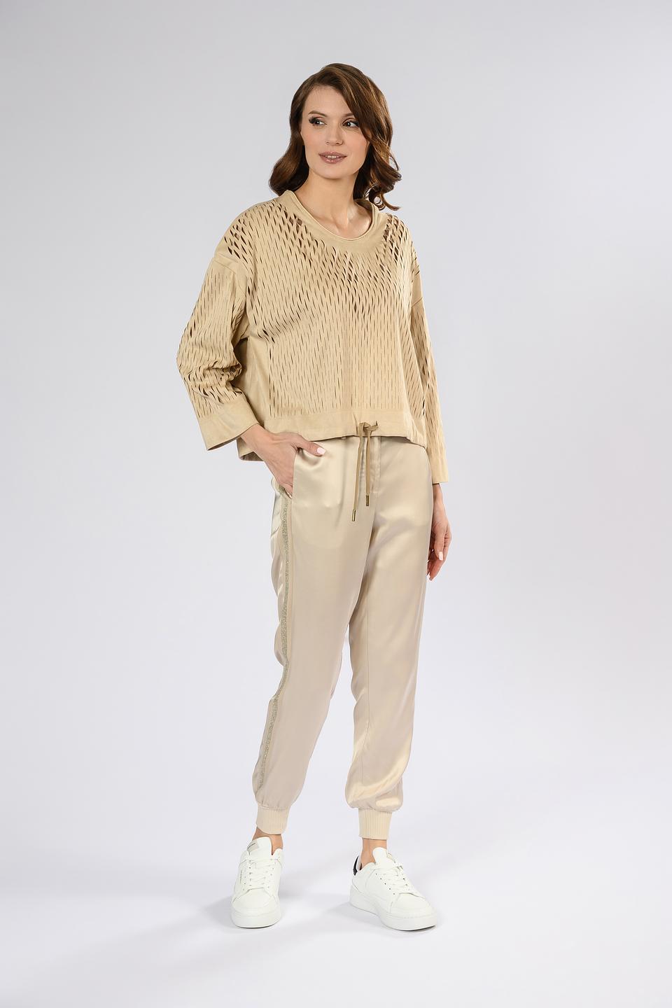 Блуза Tricot Chic с перфорацией бежевая