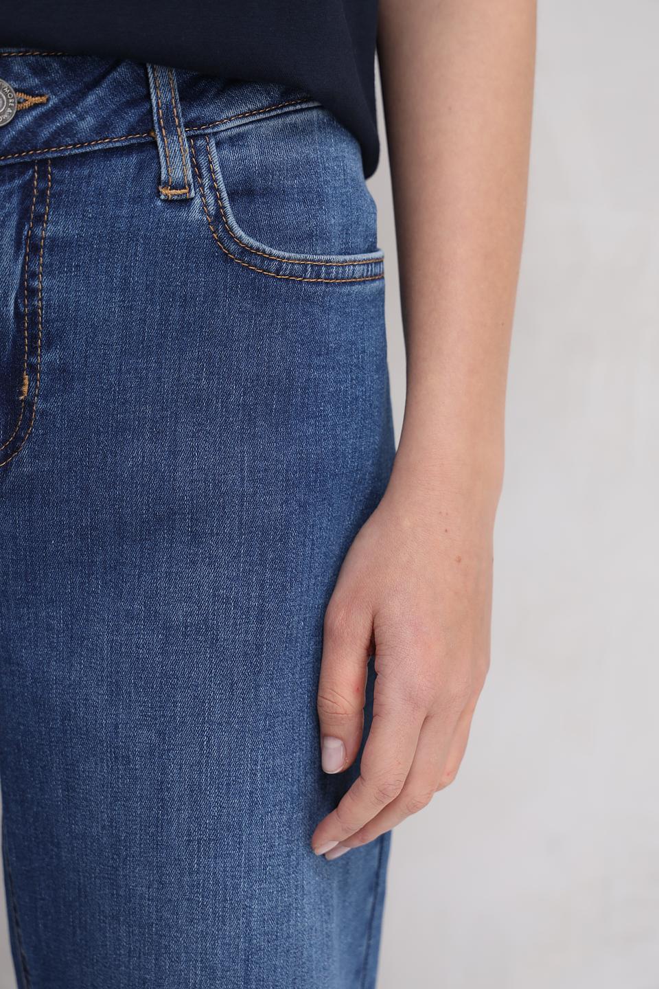 Джинсы MORE and MORE классические синие