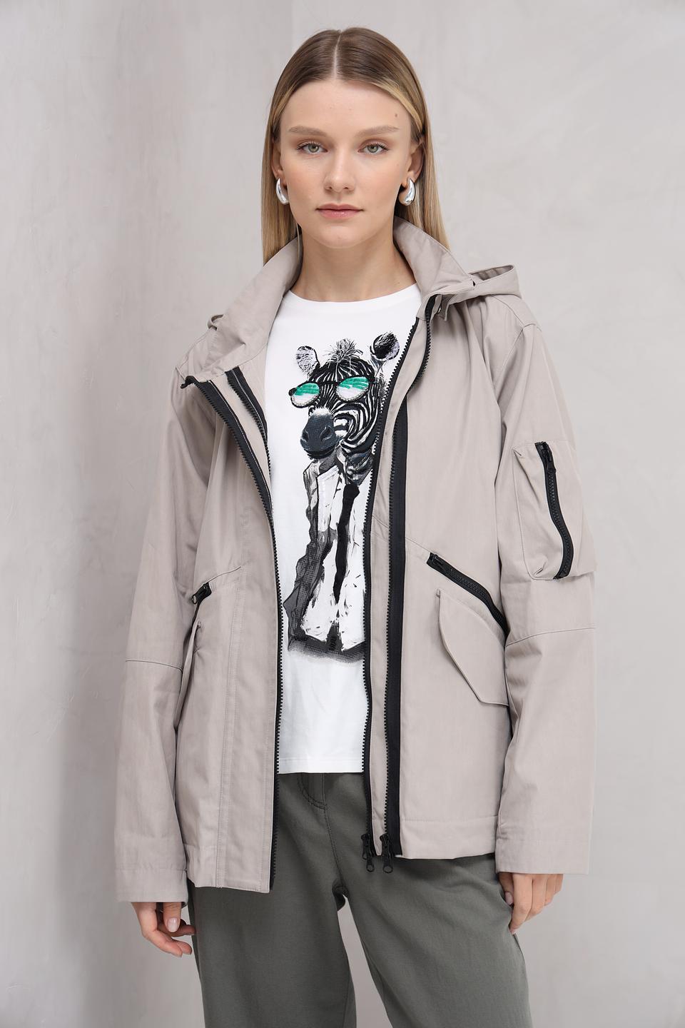 Ветровка White Label бежевая