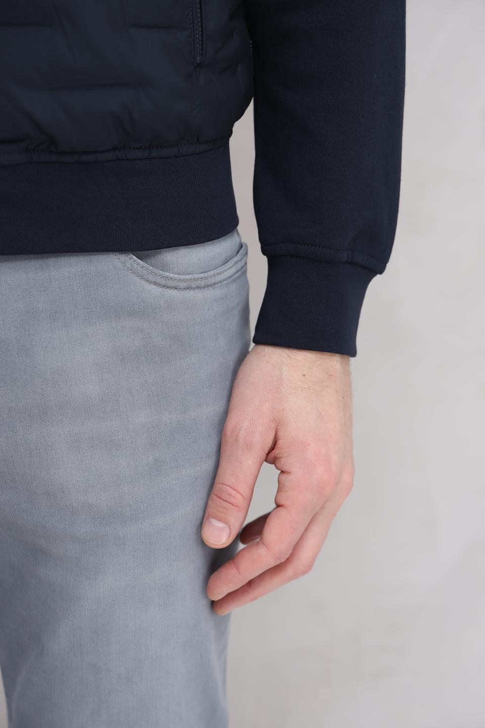 Кардиган Bugatti стеганый темно-синий