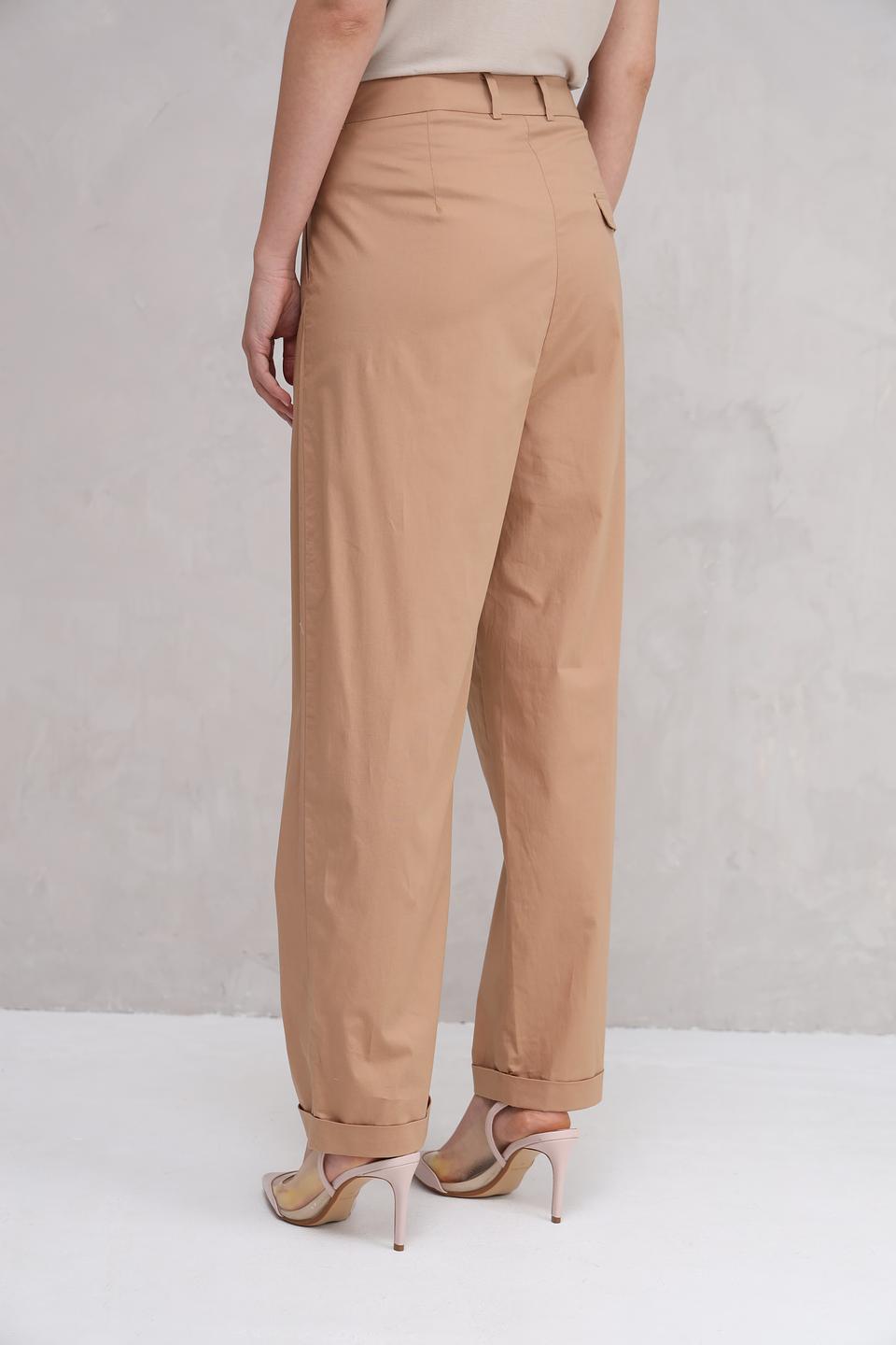 Брюки классические UNQ бежевые