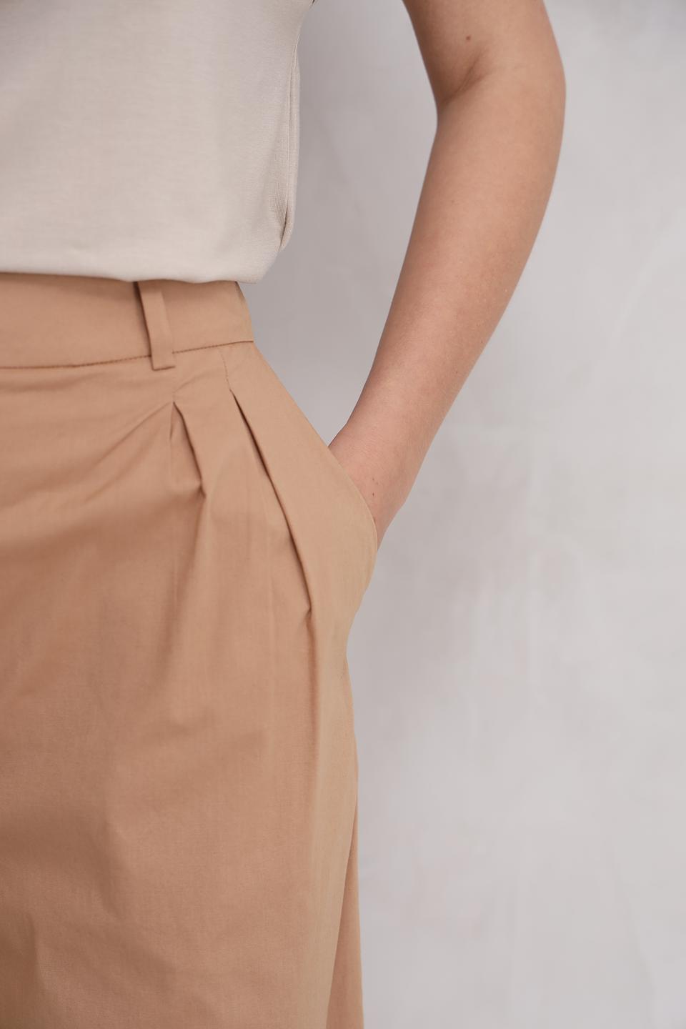 Брюки классические UNQ бежевые