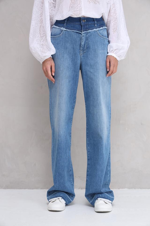 Джинсы Marc Cain с потертостями