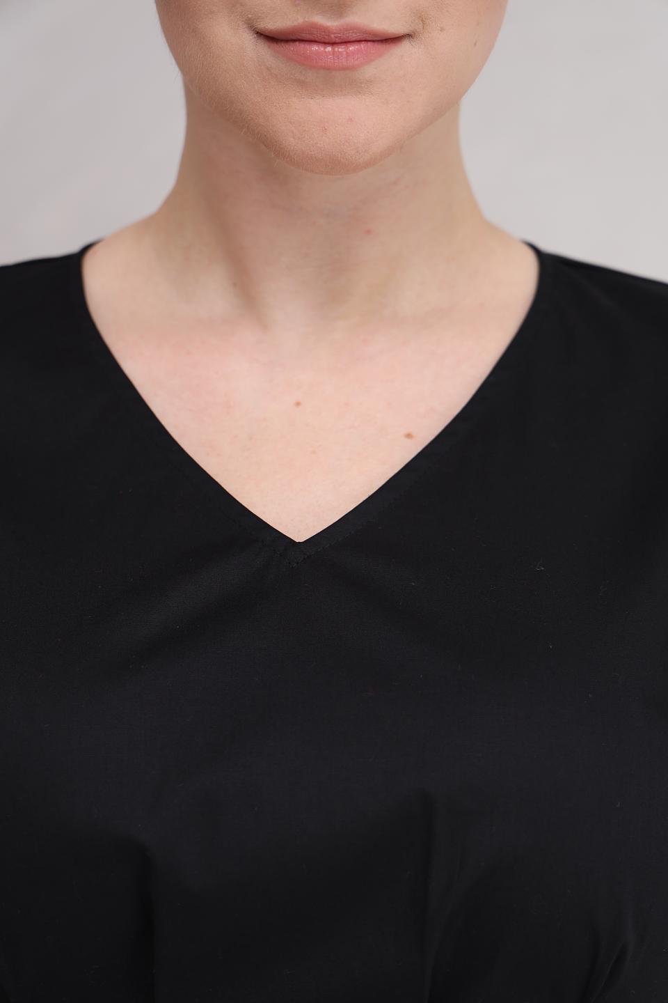 Платье Lecomte чёрное с V-образным вырезом