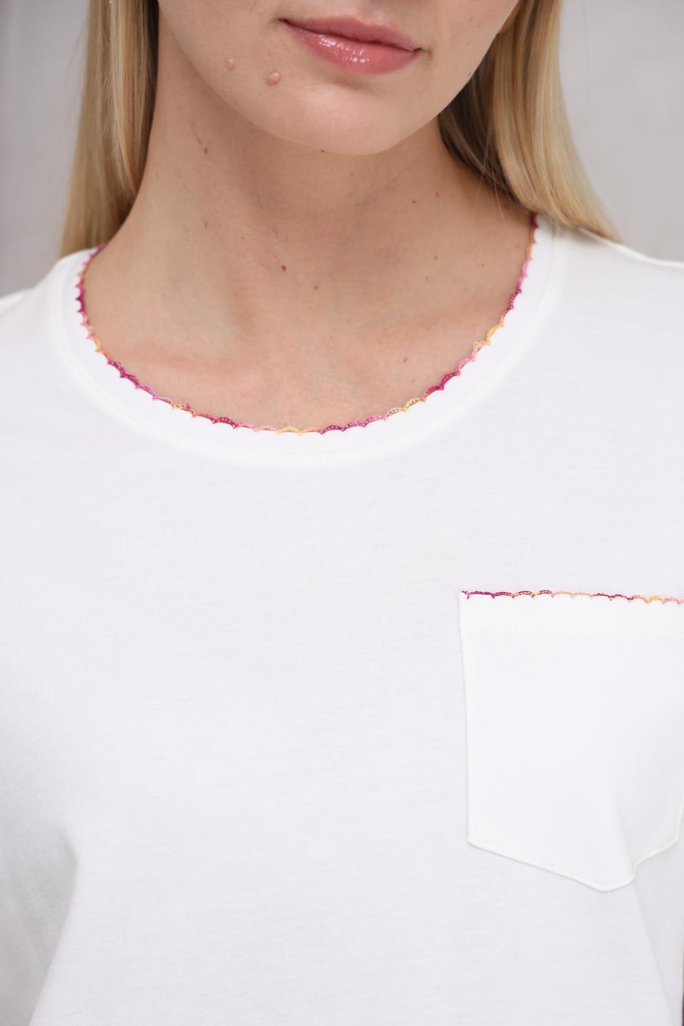 Футболка Taifun с карманом белая