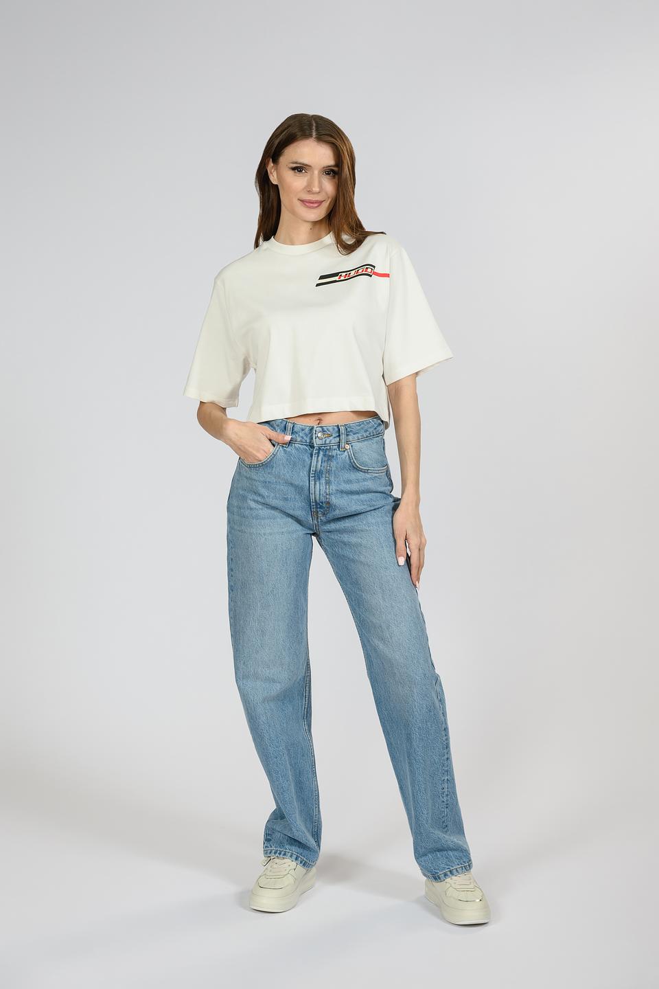 Футболка Hugo женская укороченная белая