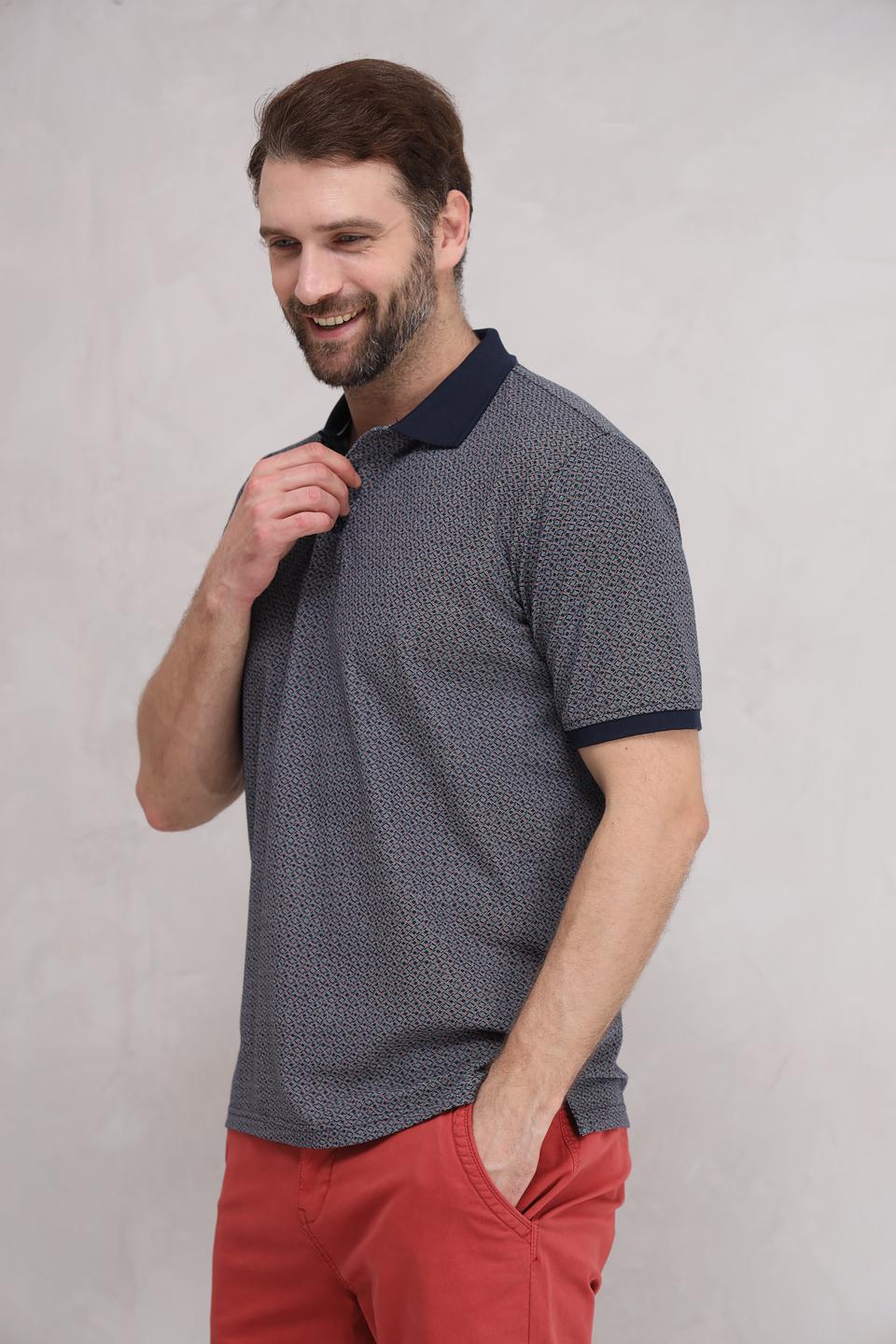 Поло Casa Moda с геометрическим рисунком