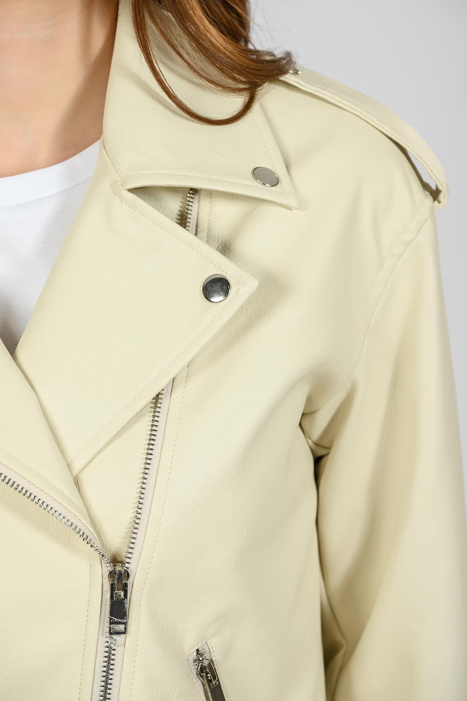 Куртка Emka косуха молочная