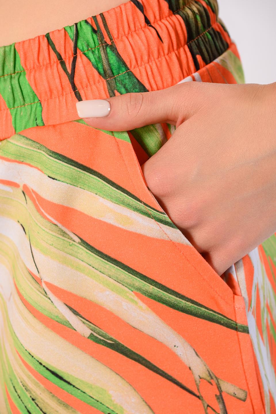 Шорты Ice Play с тропическим принтом