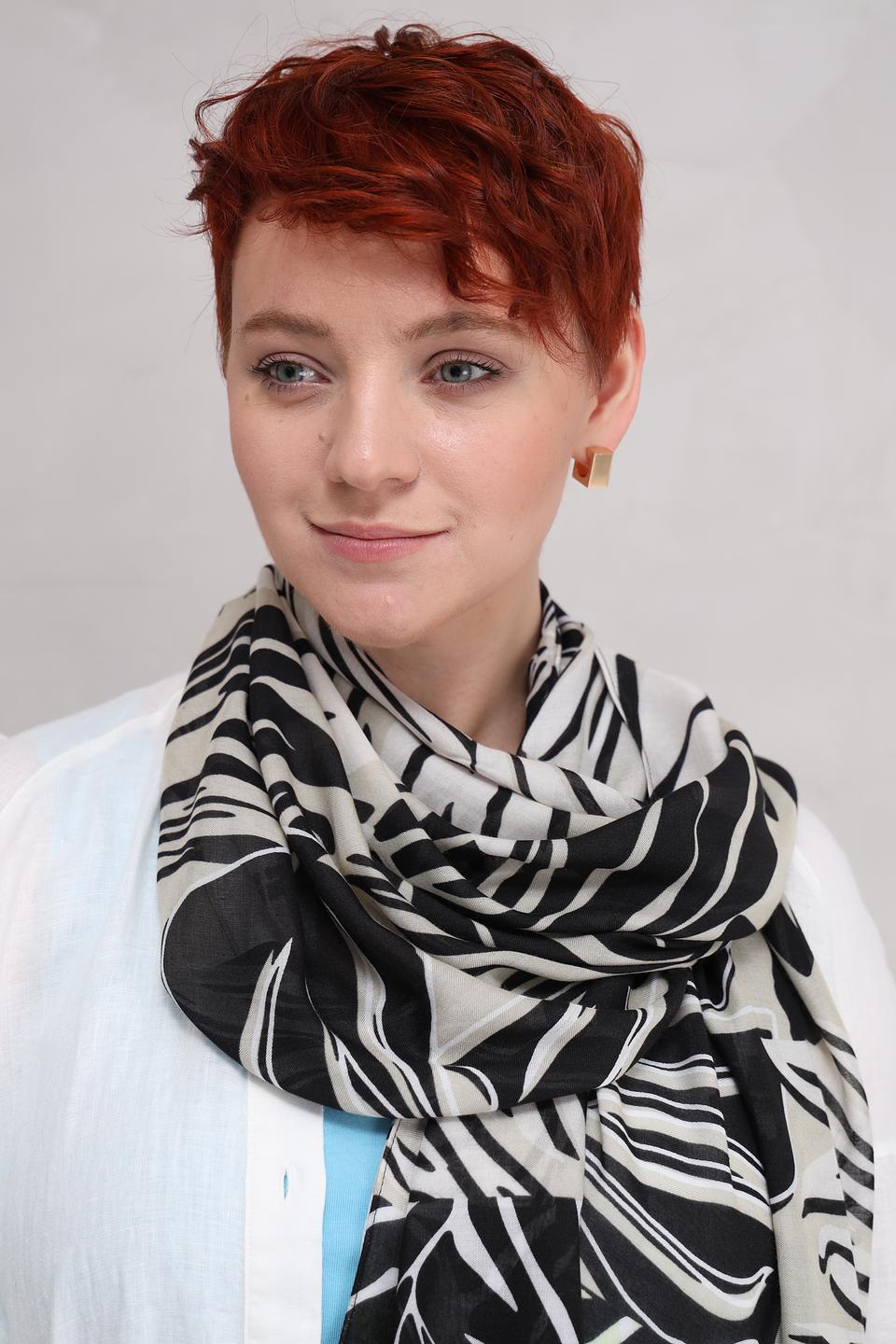 Платок Olsen с тропическим принтом