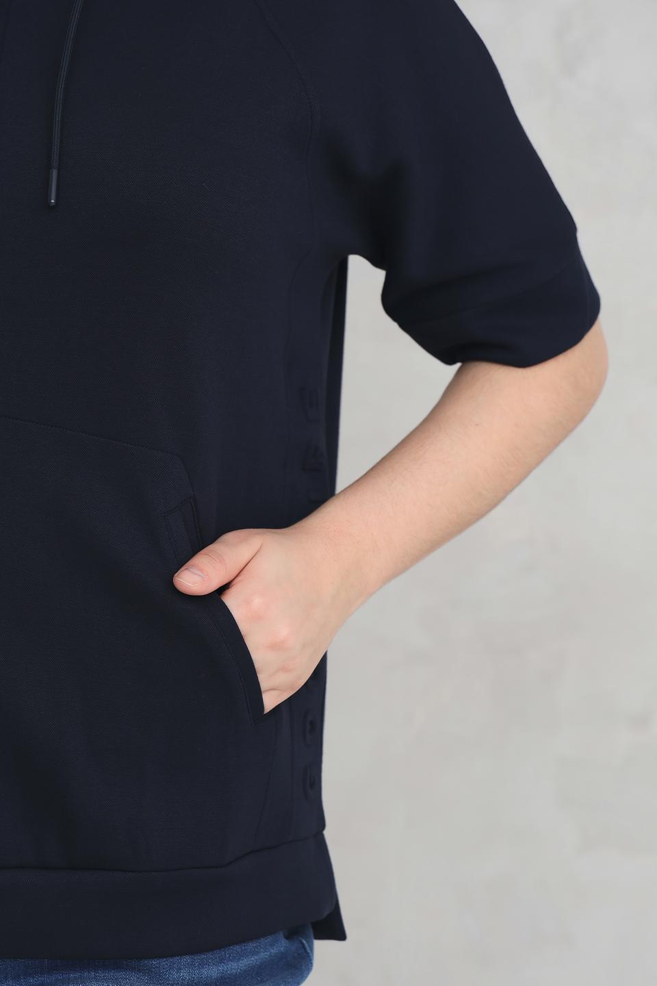 Жакет Via Appia с капюшоном черный