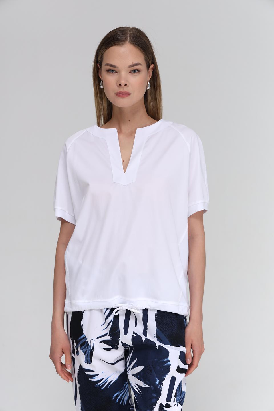 Блуза Margittes с V-образным вырезом белый