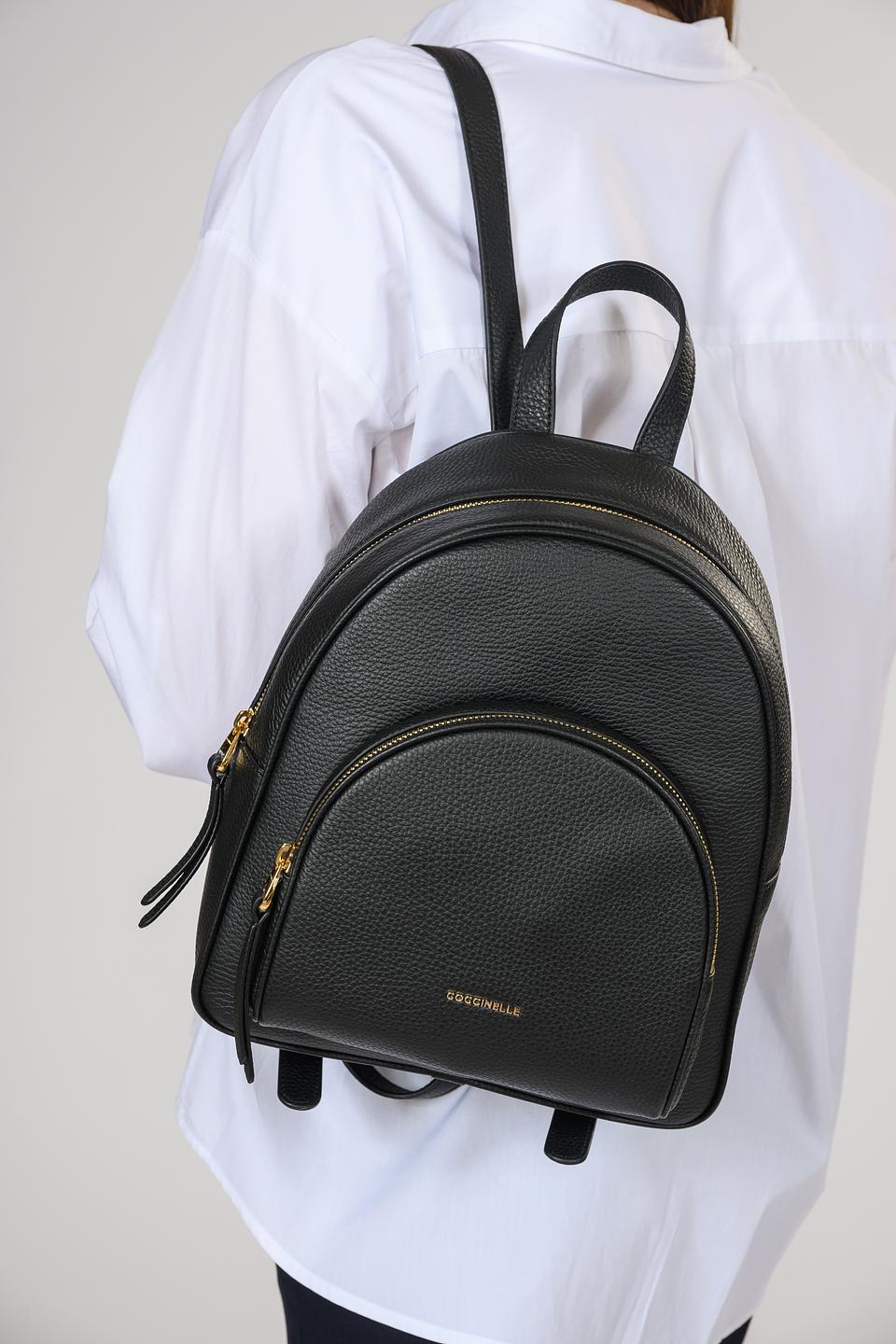 Рюкзак Coccinelle кожаный чёрный