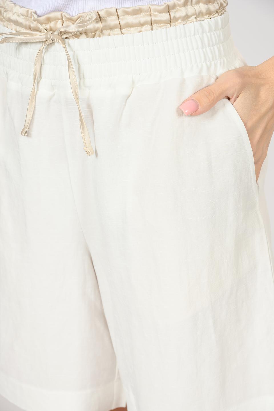 Шорты Rich and Royal белые с завязками