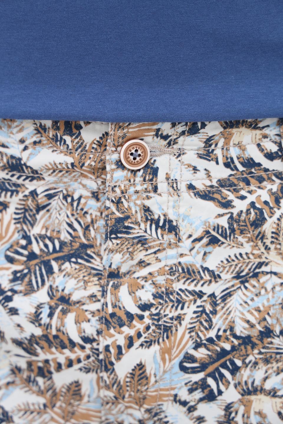 Шорты Bugatti с принтом