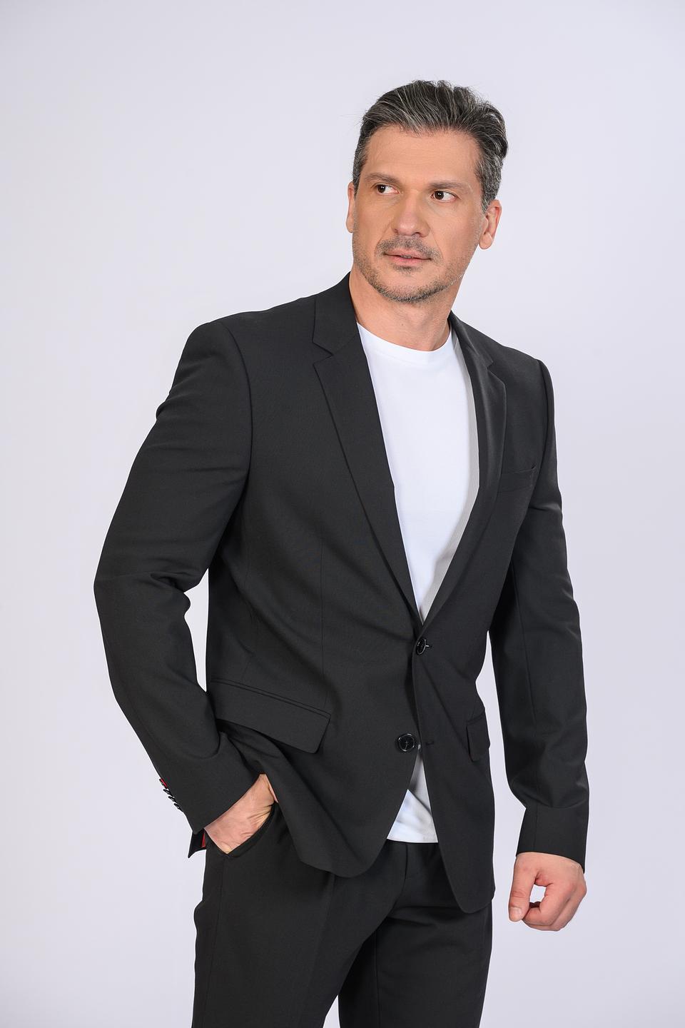 Костюм классический Hugo чёрный