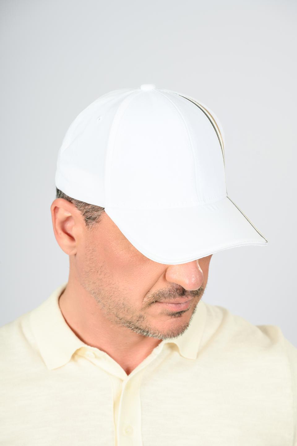 Бейсболка Boss Green белая