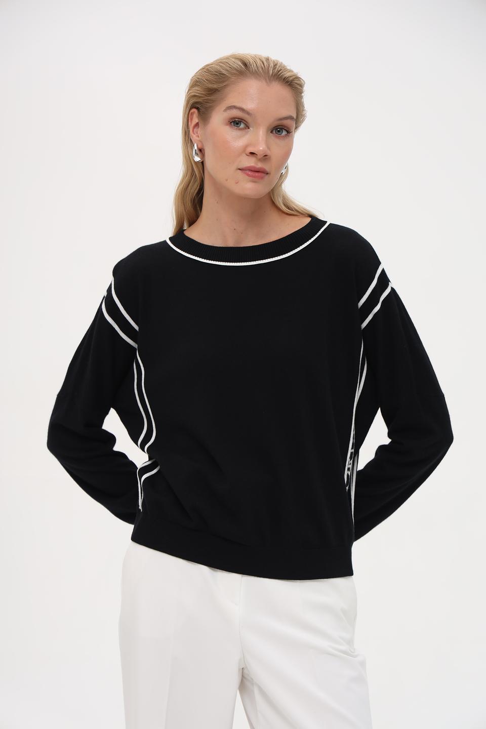 Пуловер Marc Cain с полоской