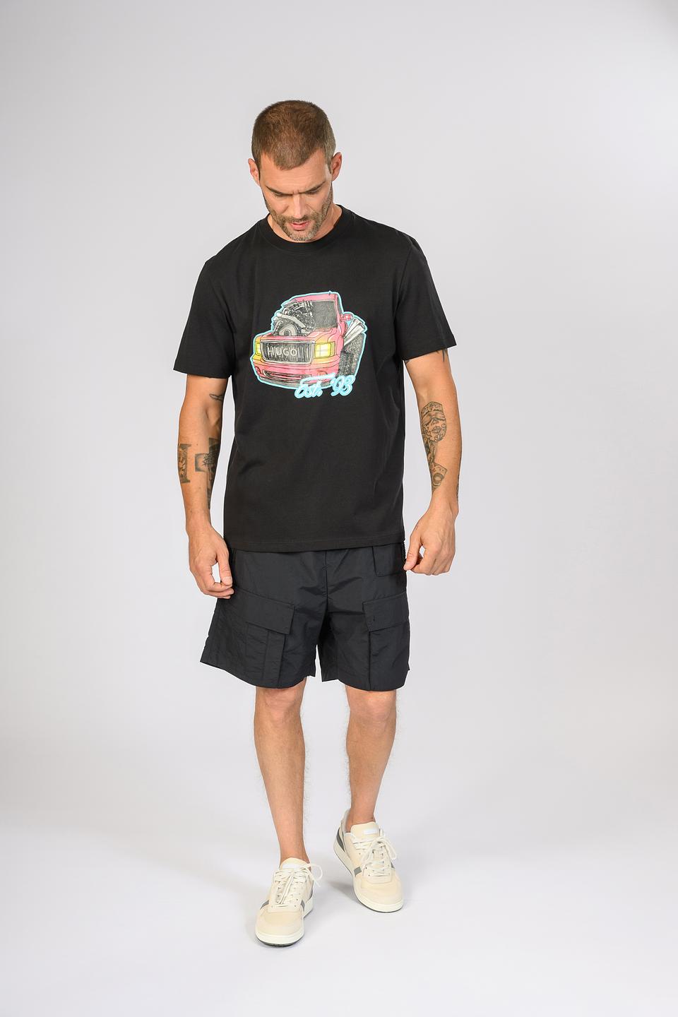 Футболка Hugo с принтом авто чёрная