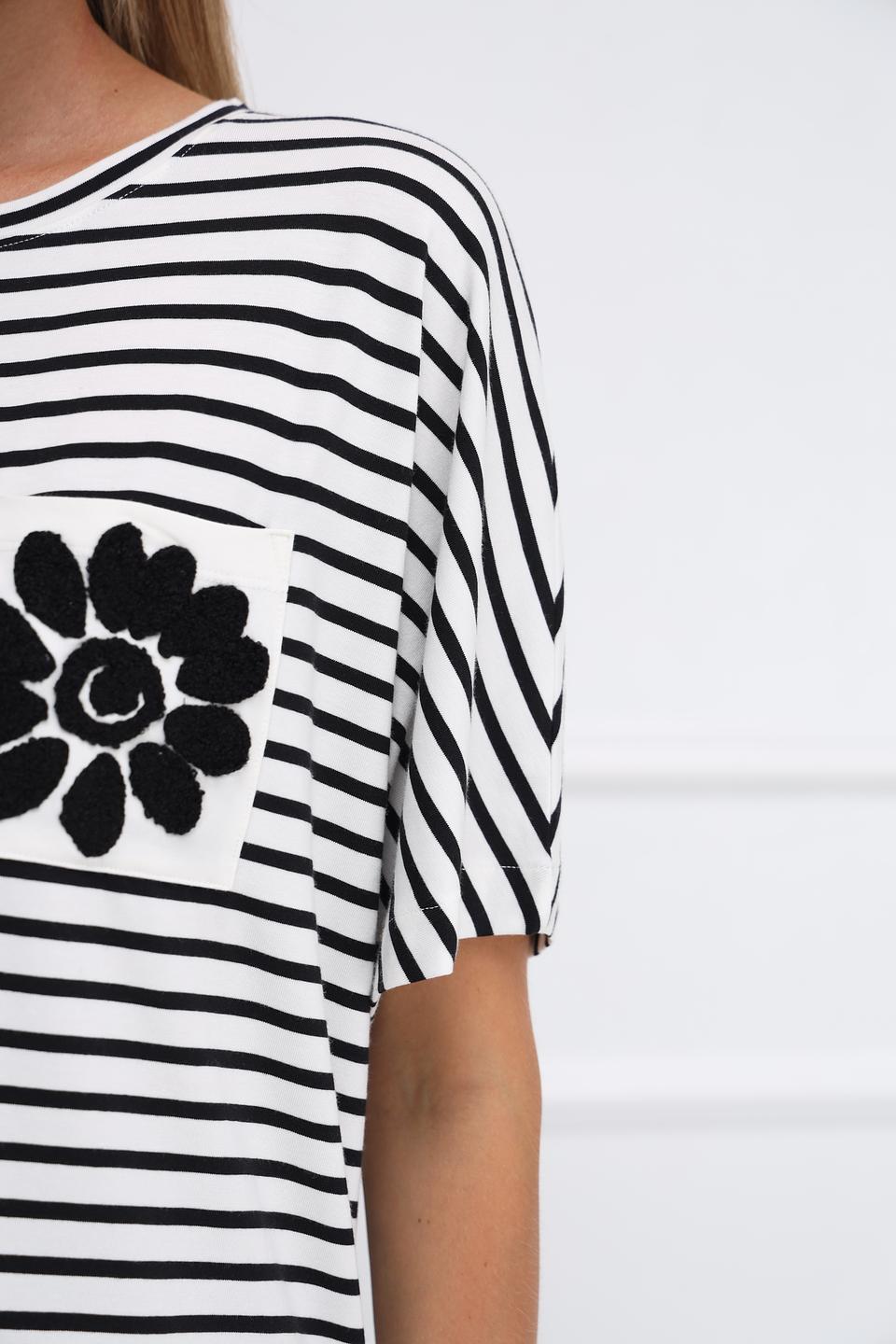 Футболка Oui в полоску с цветком
