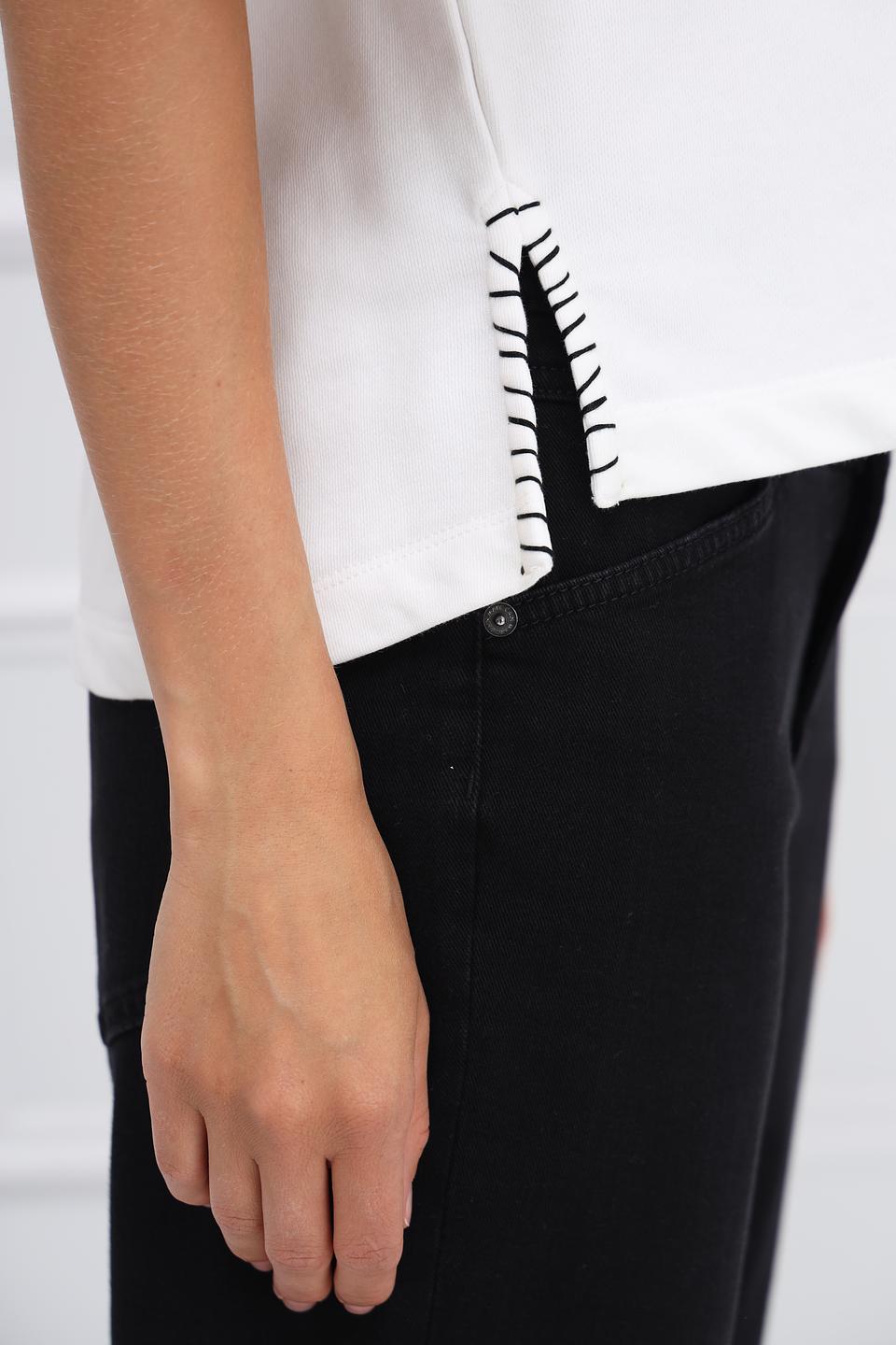 Пуловер Oui с логотипом белый